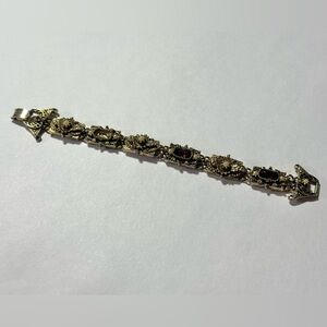 Vintage Victorian Style Dark Academia Medieval Gothic Bracelet (Missing Stone)